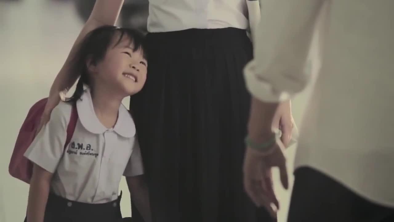 Ám ảnh chuyến xe taxi chở đứa trẻ 3 tuổi bị mẹ vứt bỏ lạnh lùng - 2