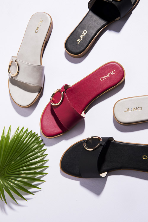 Ngọc Trinh hiện đại, mới lạ trong BST Hè của giày Juno - 2