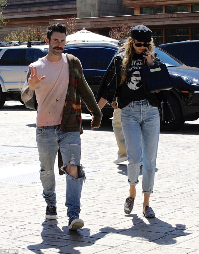 Ngôi sao 24/7: Brad Pitt chẳng còn là tài tử điển trai vì gầy tong teo như que củi - 6