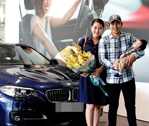 Tậu xế hộp tiền tỷ, Thanh Bình đưa cả mẹ vợ đi nhận cùng, đúng là con rể quý! - 1