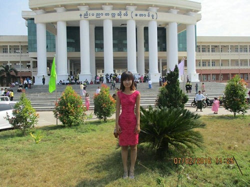 Xuất hiện cô gái amp;#34;phá đảoamp;#34; vòng eo 56 của Ngọc Trinh gây xôn xao cộng đồng mạng - 13
