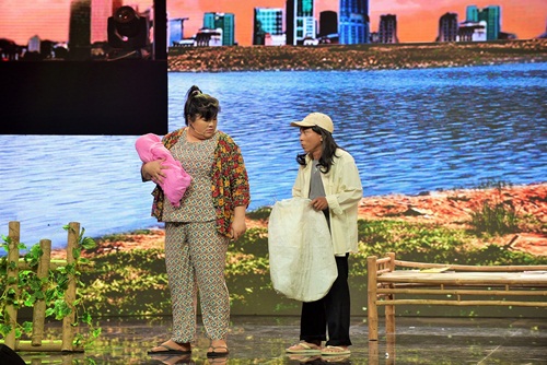 Thanh Hằng gào khóc, Phi Nhung - Hoài Linh nghẹn ngào khi thí sinh mình gọi là ba mẹ - 15