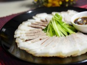 Bếp Eva - Muốn thịt heo luộc không hôi, luôn trắng và không bị khô, chị em hãy làm những điều này