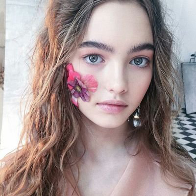 Những em bé đẹp nhất thế giới (Phần 2): Cô bé Anatasia đẹp hơn tranh vẽ - 11