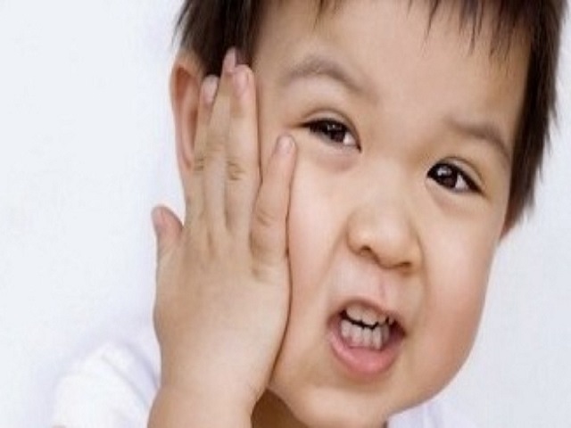 Triệu chứng bệnh quai bị ở trẻ em cha mẹ tuyệt đối không xem nhẹ - 1