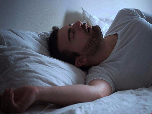 Ngủ ngáy quá to cũng có thể khiến đàn ông bị vô sinh - 1
