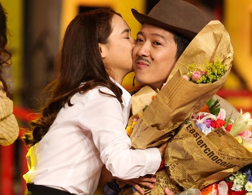Sự thật về tin đồn Nhã Phương sắp làm đám cưới với Trường Giang - 2