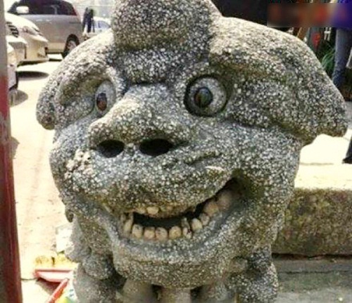 Cười đau bụng với bộ sưu tập sư tử amp;#34;ngáo đáamp;#34; lầy lội nhất quả đất - 6