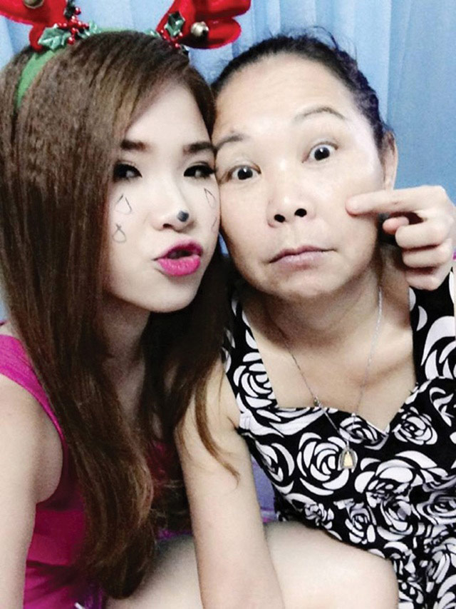 Bao năm sống chật vật cùng gánh củi khô của mẹ, Khởi My đã mua được nhà bạc tỷ - 12