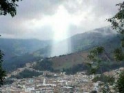 Tin tức - Đám mây hình Chúa Jesus xuất hiện ở nơi sạt lở đất giết 17 người