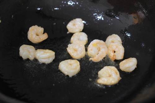 Miến xào tôm, trứng đơn giản mà ngon cho bữa sáng - 2