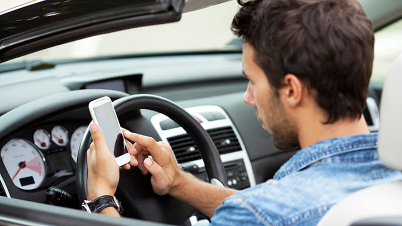 Rối bời vì bạn trai chuyên tư vấn chuyện phòng the cho nhiều cô gái khác - 1