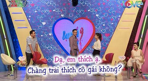 Cậu ấm đưa mẹ đến amp;#34;Bạn muốn hẹn hòamp;#34;, mong bạn gái bấm nút nhưng lật kèo vì mẹ lắc đầu? - 9