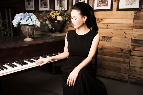 Hoa hậu quý bà U40 Sương Đặng khuyên phụ nữ Việt đừng amp;#34;khuôn phépamp;#34; quá - 2