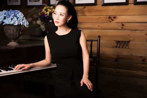 Hoa hậu quý bà U40 Sương Đặng khuyên phụ nữ Việt đừng amp;#34;khuôn phépamp;#34; quá - 3