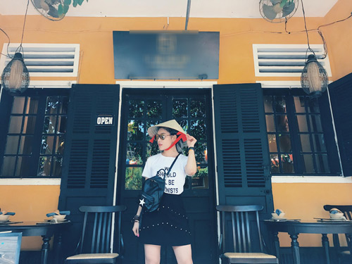 amp;#34;Bỏng mắtamp;#34; với loạt ảnh nghỉ lễ của Milan Phạm – amp;#34;cô Kimamp;#34; của Việt Nam - 8