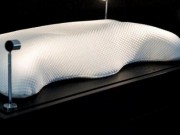 Nhà đẹp - Vì sao chiếc gối đơn điệu nhàm chán này lại có giá đến 1.2 tỷ đồng?