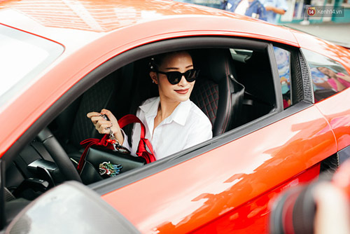 Gia tài amp;#34;khủngamp;#34; ở tuổi 29 của Đông Nhi và Hoàng Thùy Linh khiến nhiều người amp;#34;ghen tỵamp;#34; - 3