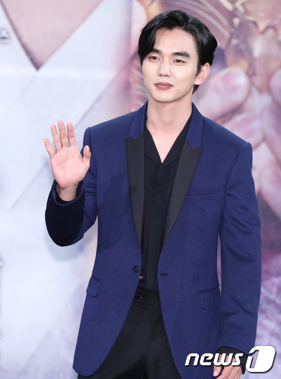 amp;#34;Em trai quốc dânamp;#34; Yoo Seung Ho amp;#34;dậy thì thành côngamp;#34; điển trai, chững chạc - 1