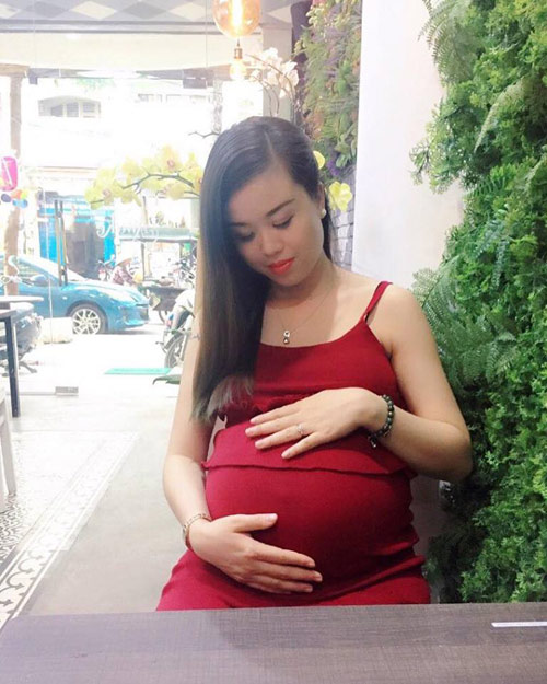 Sau màn cầu hôn đình đám, cuộc sống bỉm sữa của nữ tiếp viên hàng không giờ ra sao? - 5