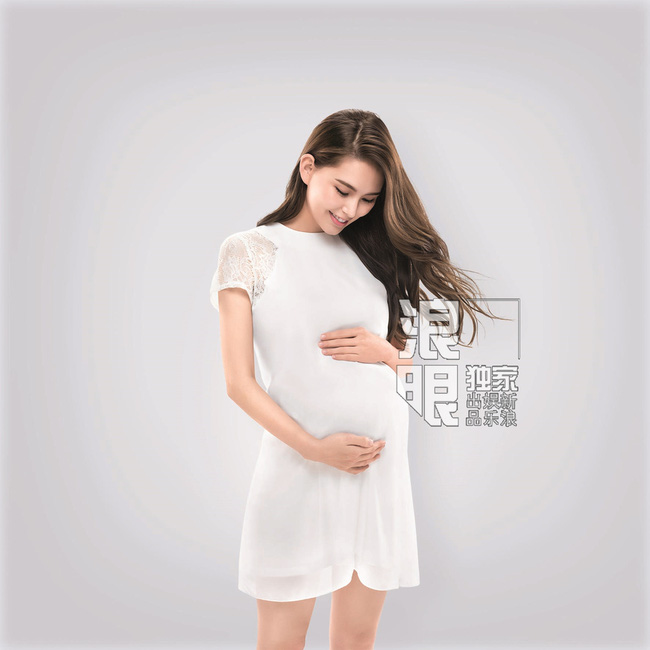 Bầu con thứ 2 là quý tử, vợ Châu Kiệt Luân thoải mái khoe bụng amp;#34;vượt mặtamp;#34; - 2