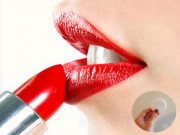 Làm đẹp - Đánh son đậm xong, tẩy trang thế nào để môi không bị thâm sạm lại còn mềm mọng