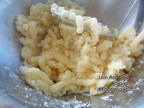 Trổ tài làm bánh khoai tây nhồi thịt kiểu mới, cả nhà vừa ăn vừa tấm tắc khen - 6