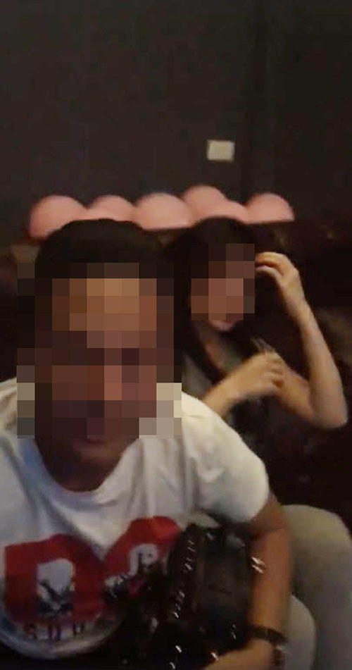 Vợ tung clip đánh chồng tới tấp vì đi với bồ, chồng có hành động đáp trả không vừa - 1