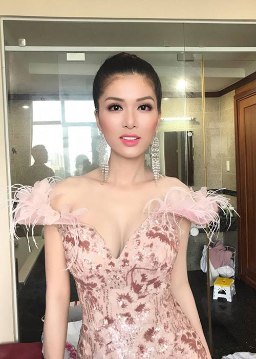 Có 2 con trai riêng, Oanh Yến tiếp tục làm mẹ đơn thân lần 3 - 1