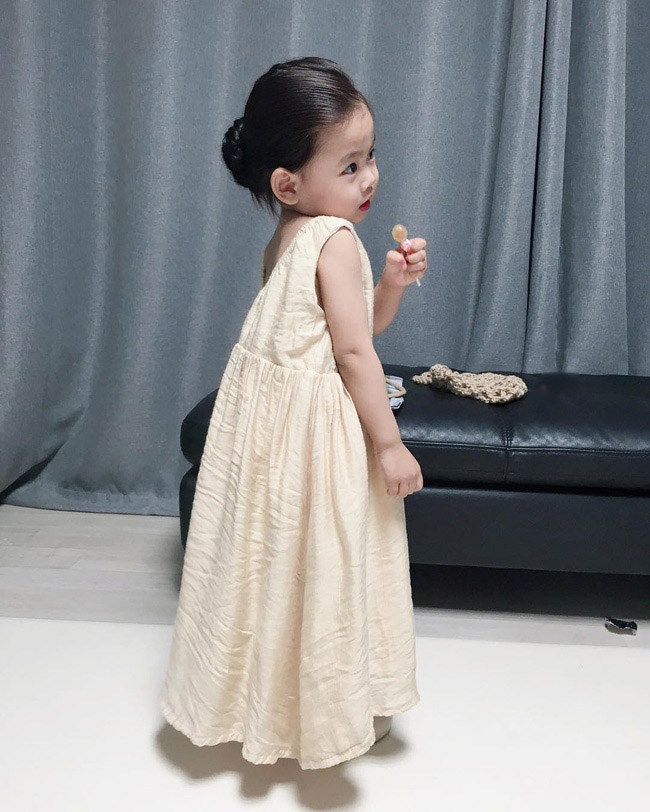 Cô bé thời thượng nhất Hàn Quốc với phong cách ăn mặc không thể chê vào đâu - 3