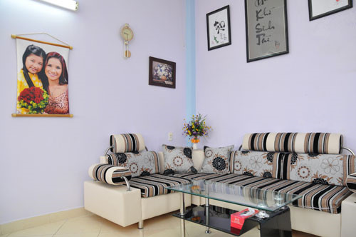 Dù giản dị hay khang trang, nhà Quyền Linh và Cát Tường đều có vườn siêu rộng - 3
