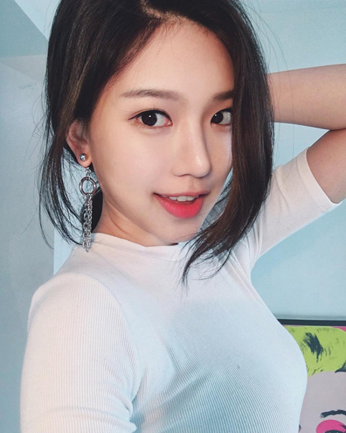 Hè đến rồi, hãy bỏ túi 4 kiểu tóc vừa mát mẻ lại có thể mix với mọi trang phục - 10