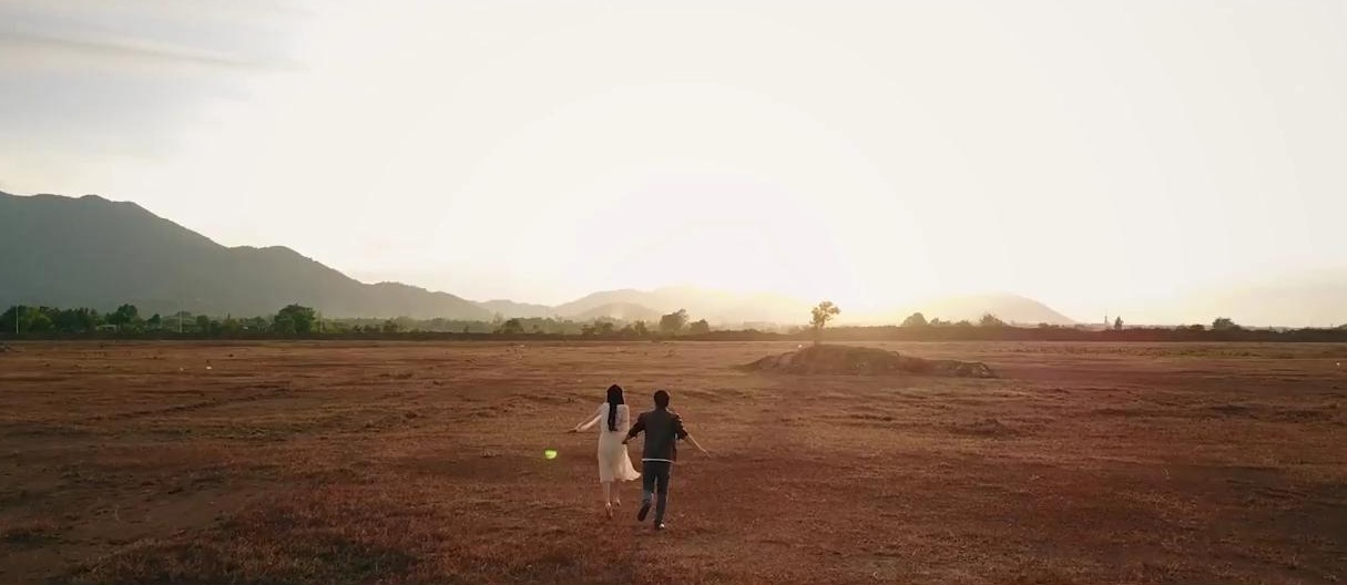 Hóa ra, Nhã Phương mặc váy cưới là để chuẩn bị làm điều này với Trường Giang - 6