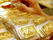 Mua sắm - Giá cả - Vàng và USD cùng "dắt nhau" giữ giá