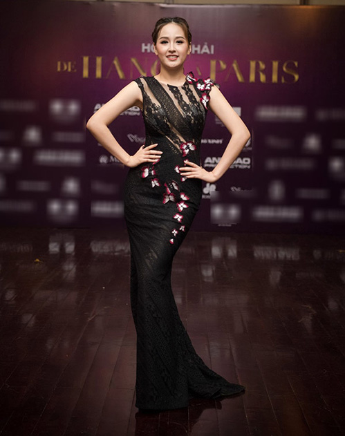 Mai Phương Thúy đọ vẻ amp;#34;sắc nước hương trờiamp;#34; trên thảm đỏ với Thu Hằng, Thủy Top - 3