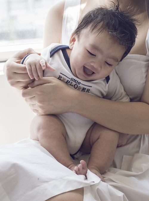 Bố soái ca mẹ kiều nữ, hỏi sao con trai Ngọc Lan - Thanh Bình lại đẹp như thiên thần - 8