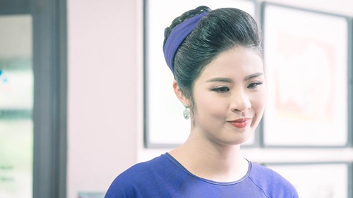 Hoa hậu Ngọc Hân rạng rỡ khoe sắc bên Hoa hậu Pháp 2014 - 2