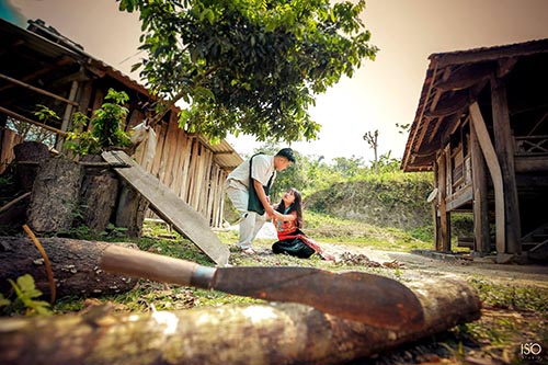 Học sinh lớp 12 chụp ảnh kỷ yếu lên án nạn buôn bán phụ nữ gây sốt cộng đồng mạng - 8