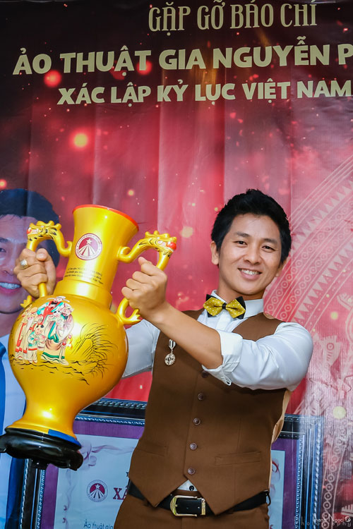 Top 4 Vietnamamp;#39;s Got Talent rơi nước mắt vì ảo thuật bị amp;#34;ghẻ lạnhamp;#34; so với ca nhạc, hài kịch - 2