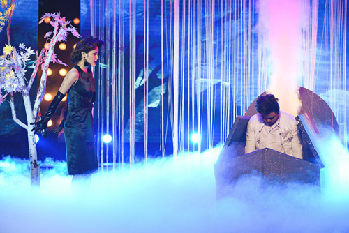 Phương Trinh Jolie bật khóc khi được xướng tên quán quân Hãy nghe tôi hát 2017 - 3