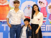 Xem & Đọc - Hậu lùm xùm ly hôn, Tim - Trương Quỳnh Anh đưa con trai đi xem phim