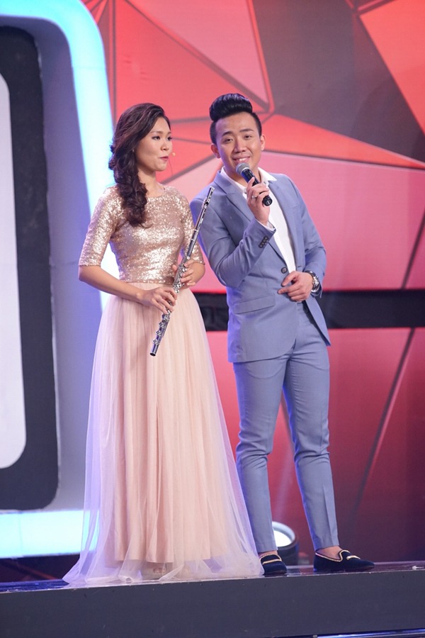 Người bí ẩn 2017: Bảo Anh - Hồ Quang Hiếu hết hồn, trường quay náo loạn vì nghệ sĩ chơi trăn - 15