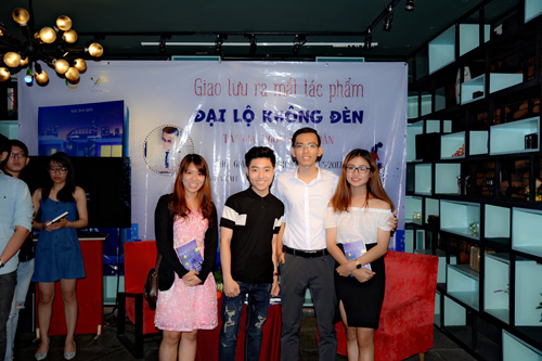 Chàng sinh viên năm thứ 3 Đại học gây bất ngờ bởi khả năng viết truyện đầy triết lý - 5