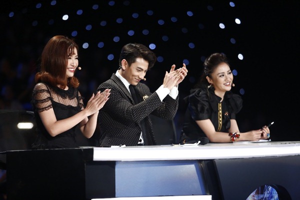 amp;#34;Gái 4 conamp;#34; Minh Hà bất ngờ xuất hiện tại Vietnam Idol Kids cùng ông xã Lý Hải - 13