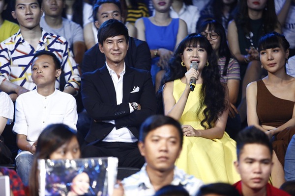 amp;#34;Gái 4 conamp;#34; Minh Hà bất ngờ xuất hiện tại Vietnam Idol Kids cùng ông xã Lý Hải - 2