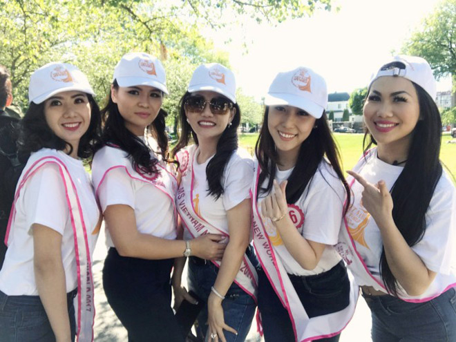 Mr Đàm trao vương miện cho Hoa hậu Doanh nhân Việt Nam thế giới 2017 - 5