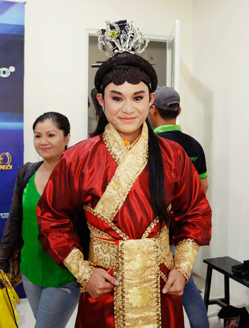 Gia Bảo nhờ con gái nuôi của Kim Tử Long trợ diễn để “lấy hên” - 5