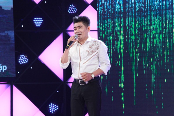 Cẩm Ly, Trấn Thành khóc nghẹn vì người bà hơn 60 tuổi chạy xe ôm nuôi 3 cháu gái ăn học - 15