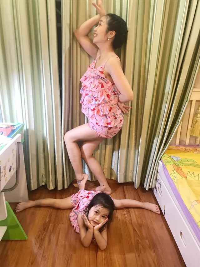 Sao Việt 24h qua: Con gái Ốc Thanh Vân mặc đồ đôi cùng mẹ, xoạc chân điệu nghệ tạo dáng - 2