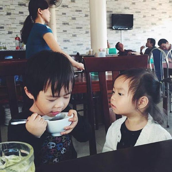 Khoe ảnh con trai nhận bằng tốt nghiệp, bà xã Lý Hải viết những dòng chia sẻ xúc động - 10
